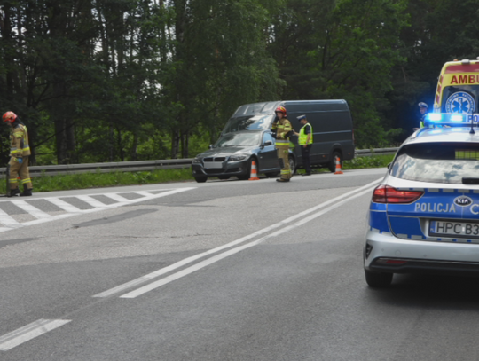 Wypadek na skrzyżowaniu DK 62 i ul. Wiejskiej. Dziecko przewieziono do szpitala