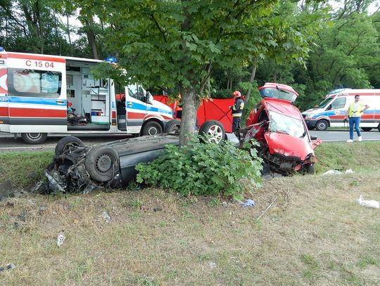 Wypadek śmiertelny w gm. Osięciny. Nie żyje 16-letnia dziewczyna