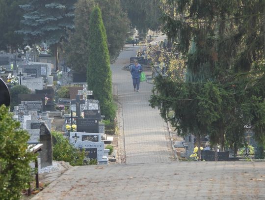 Wzrosną opłaty za miejsca na cmentarzu i za korzystanie z urządzeń cmentarnych? - zdecydują radni