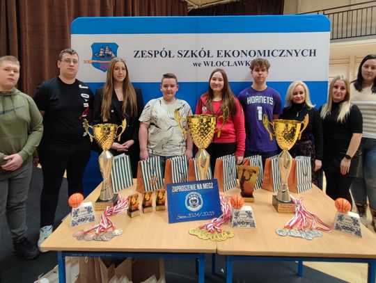 Zakończenie dwudniowego turnieju koszykówki High School Basketball 2. Gościem specjalnym Aleksandra Matczak