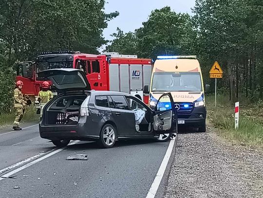 Zderzenie 3 pojazdów w Wistce Królewskiej