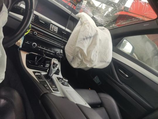 Zderzenie ciągnika z bmw w Skibinie