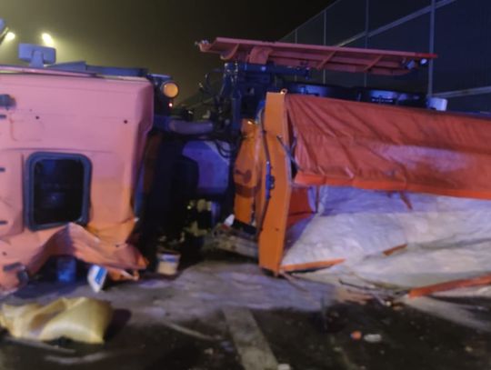Zderzenie ciężarówek na A1. Autostrada zablokowana