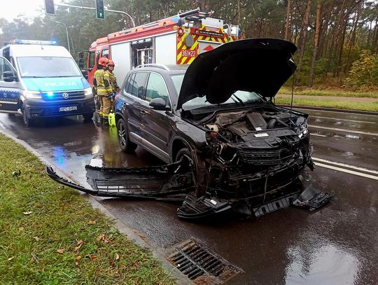 Zderzenie dwóch samochodów na skrzyżowaniu ul. Wienieckiej i Obwodowej