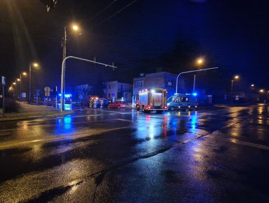 Zderzenie pojazdów na skrzyżowaniu ul. Wiejskiej i Zgodnej