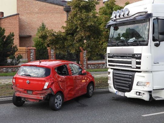 Zderzenie pojazdów przyczyną korków na ul. Kruszyńskiej