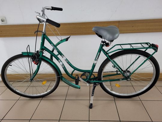 Zgubiłeś rower? Sprawdź, czy to Twoja damka – policja we Włocławku poszukuje właściciela