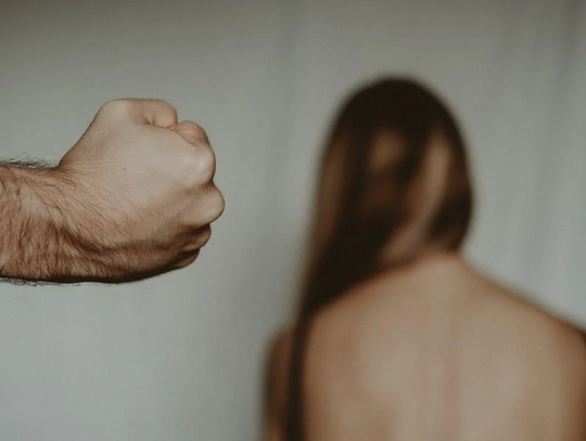 Zmuszali do prostytucji niepełnosprawną intelektualnie kobietę, także na terenie Włocławka. Jest akt oskarżenia o handel ludźmi wobec pięciu osób