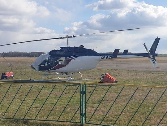 Znika śmigłowiec z lotniska w Kruszynie. Pomoże w gaszeniu płonącego Parku Narodowego