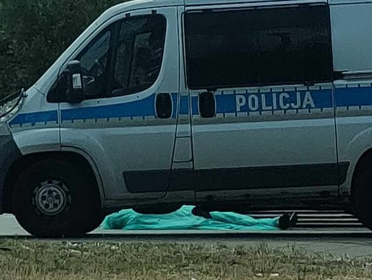 Zwłoki mężczyzny w pobliżu Biedronki przy skrzyżowaniu ul. Barskiej i Polnej