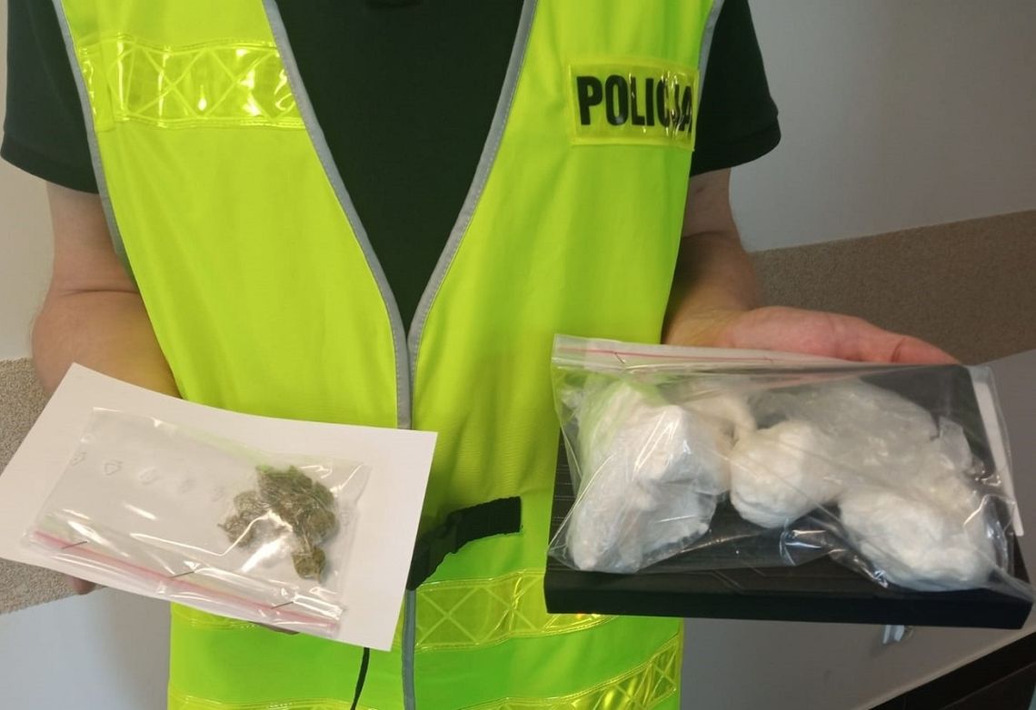 37-letni włocławianin miał w garażu amfetaminę i marihuanę. Grozi mu 10 lat