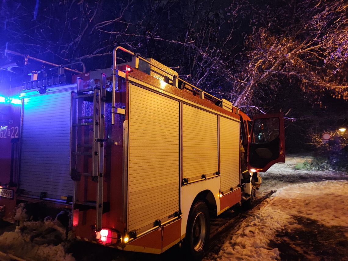 50 interwencji straży pożarnej, większość związanych z opadami śniegu 50 interwencji straży pożarnej, większość związanych z opadami śniegu