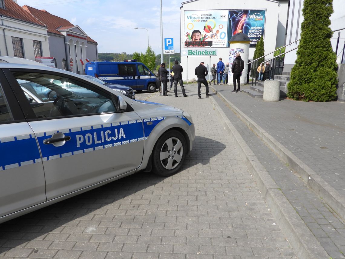 Akcja policji pod klubem Milion. "Poszło" o pieniądze...