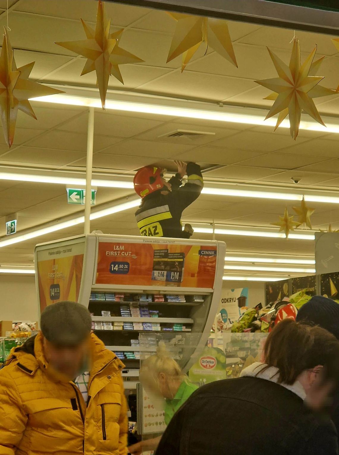 Akcja strażaków w Stokrotce przy ul. Kaliskiej. Co się wydarzyło?