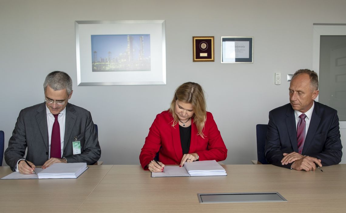 ANWIL podpisał umowę na budowę instalacji granulacji. Koszt inwestycji rozbudowy to ok. 1,3 mld zł