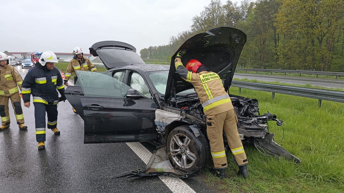 Autostrada A1 w stronę Łodzi zabkolowana. Doszło do dwóch kolizji