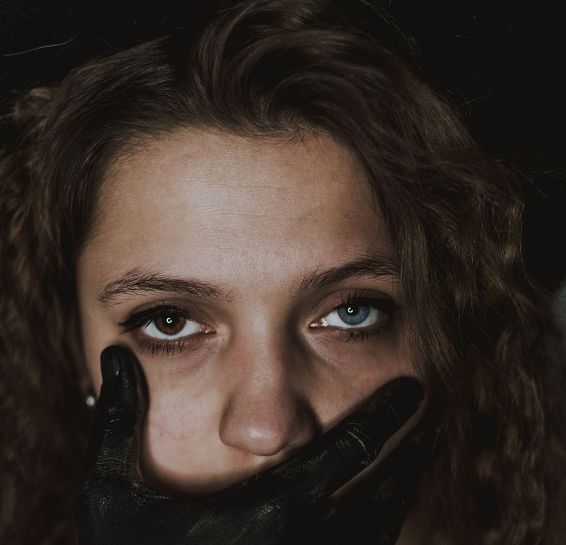 Były ksiądz diecezji włocławskiej i strażnik więzienny mózgami gangu sutenerów we Włocławku Były ksiądz diecezji włocławskiej i strażnik więzienny mózgami gangu sutenerów we Włocławku