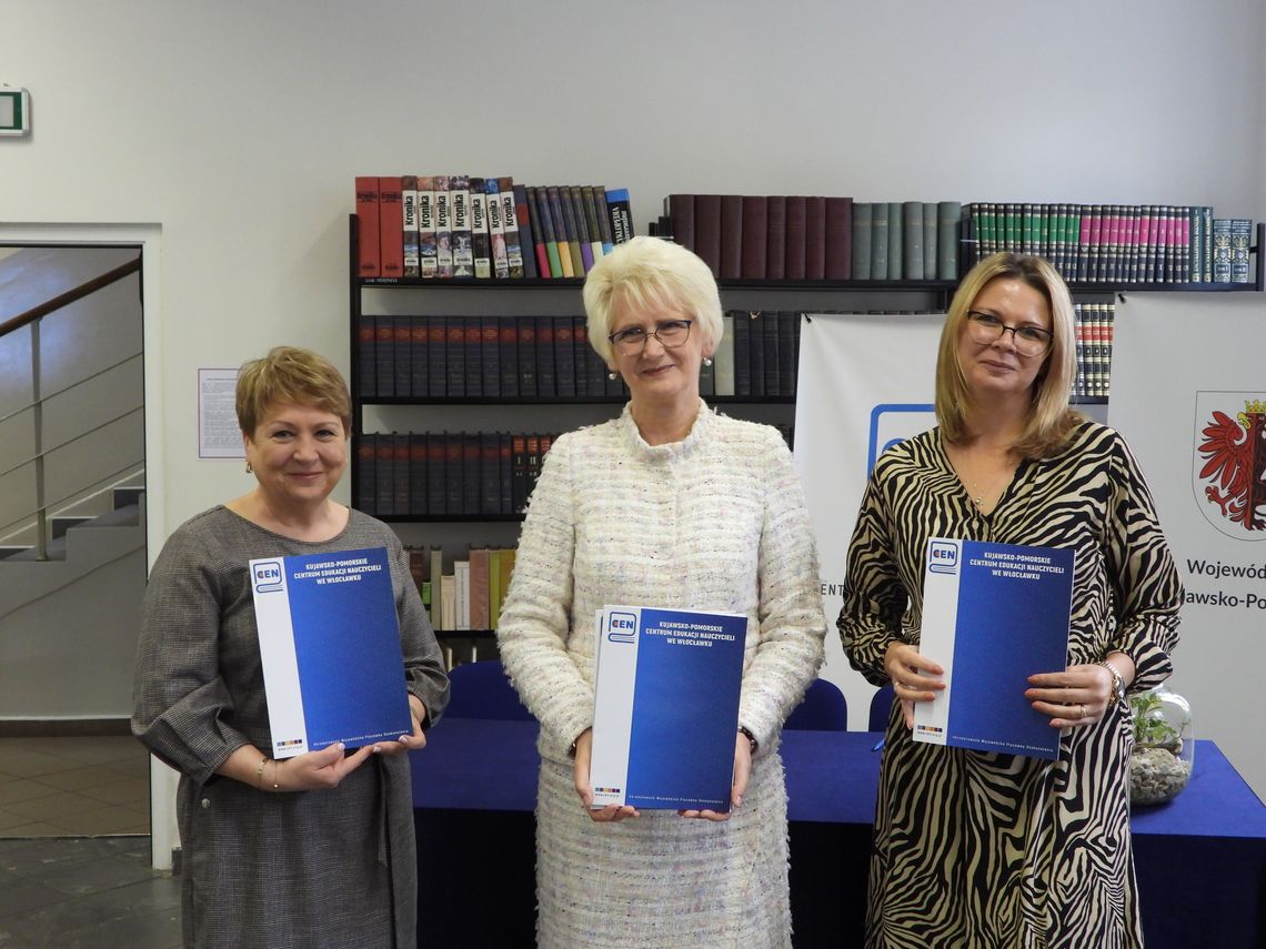 Centrum Edukacji Nauczycieli przekazało pracownię mobilną Szkole Podstawowej w Pocierzynie