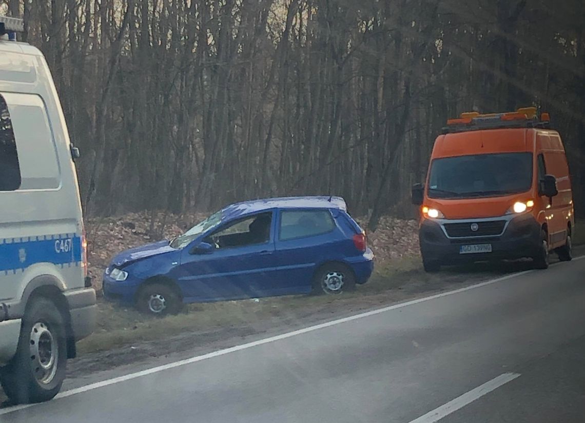 Dachowanie auta pod Włocławkiem