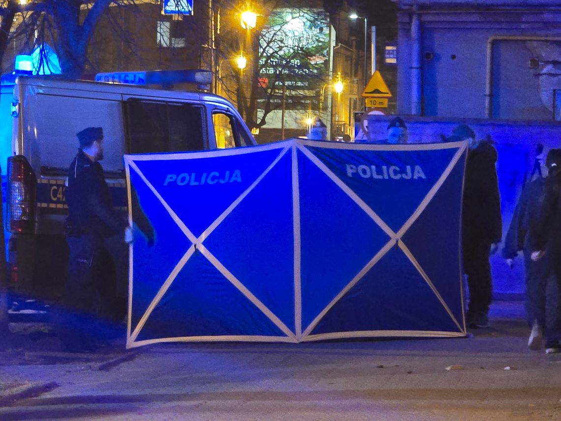 [Aktualizacja] Dramat przy ul. Chopina. Pod blokiem znaleziono zwłoki – na miejscu policja i ratownicy