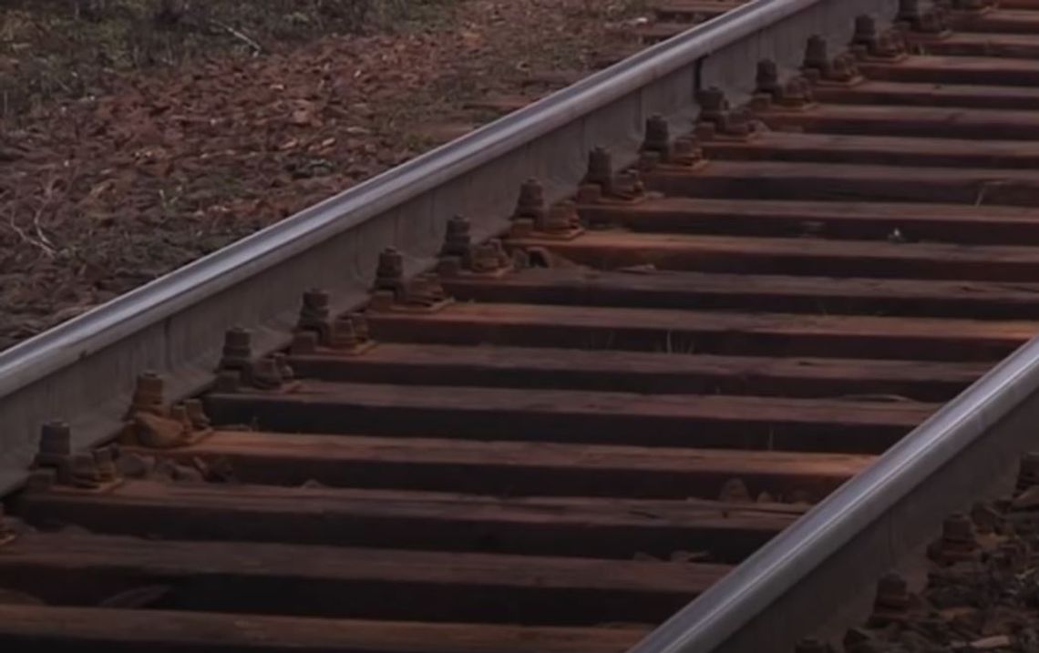 Drewniane podkłady kolejowe mogą być niebezpieczna dla ludzi i środowiska