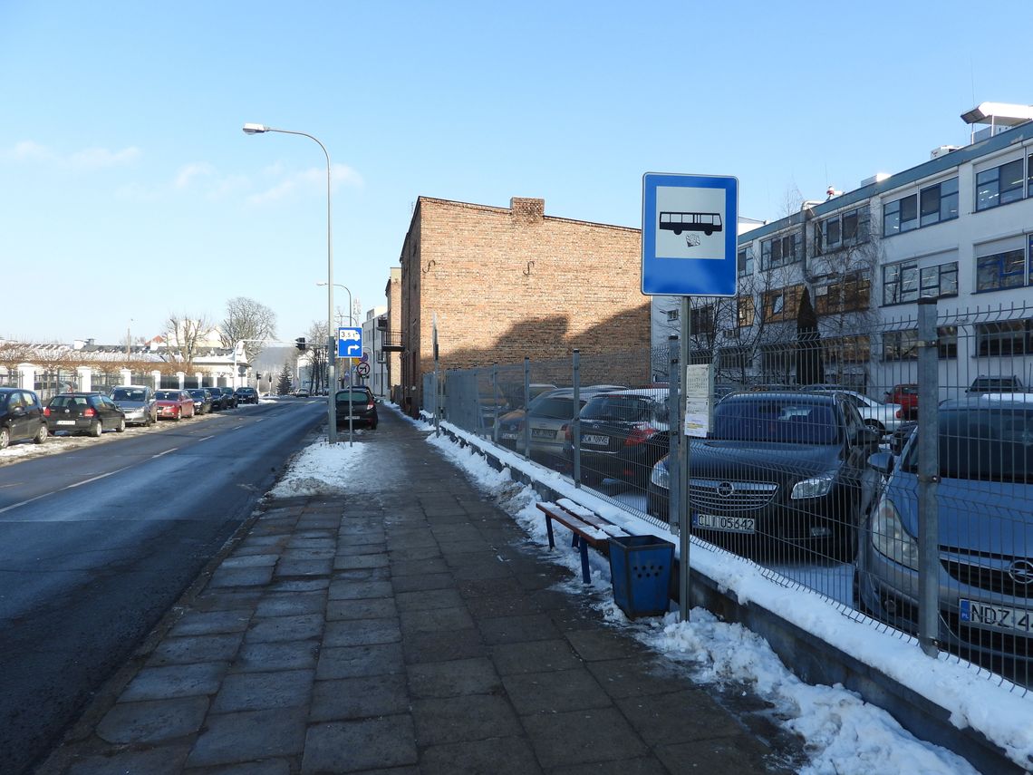 Dwie linie autobusowe zmienią trasy. Wszystko przez dziury w jezdni