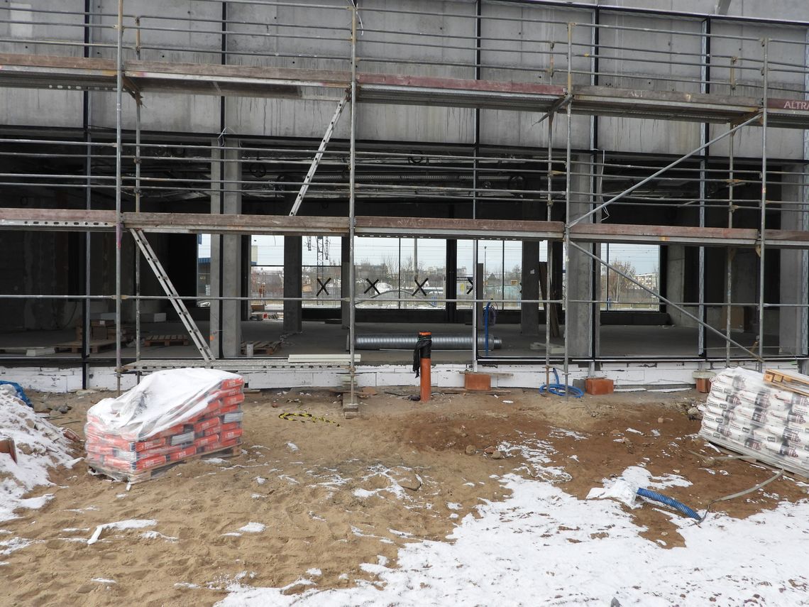 Dworzec będzie później i 8 mln drożej. Koszt jego budowy zbliża się do najdrożej oferty postępowania przetargowego Dworzec będzie później i 8 mln drożej. Koszt jego budowy zbliża się do najdrożej oferty postępowania przetargowego