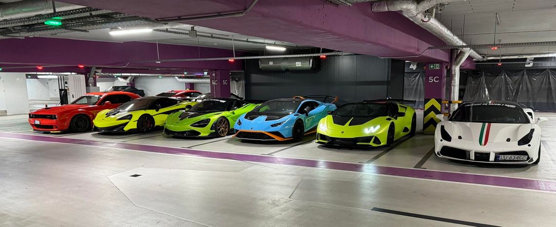 Ferrari, Lamborghini i McLaren w centrum Włocławka. Poprowadź auto w szczytnym celu