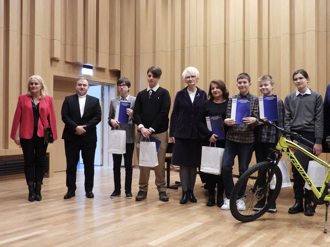 Gala konkursu o Andrzeju Szwalbe na szczeblu rejonowym Gala konkursu o Andrzeju Szwalbe na szczeblu rejonowym