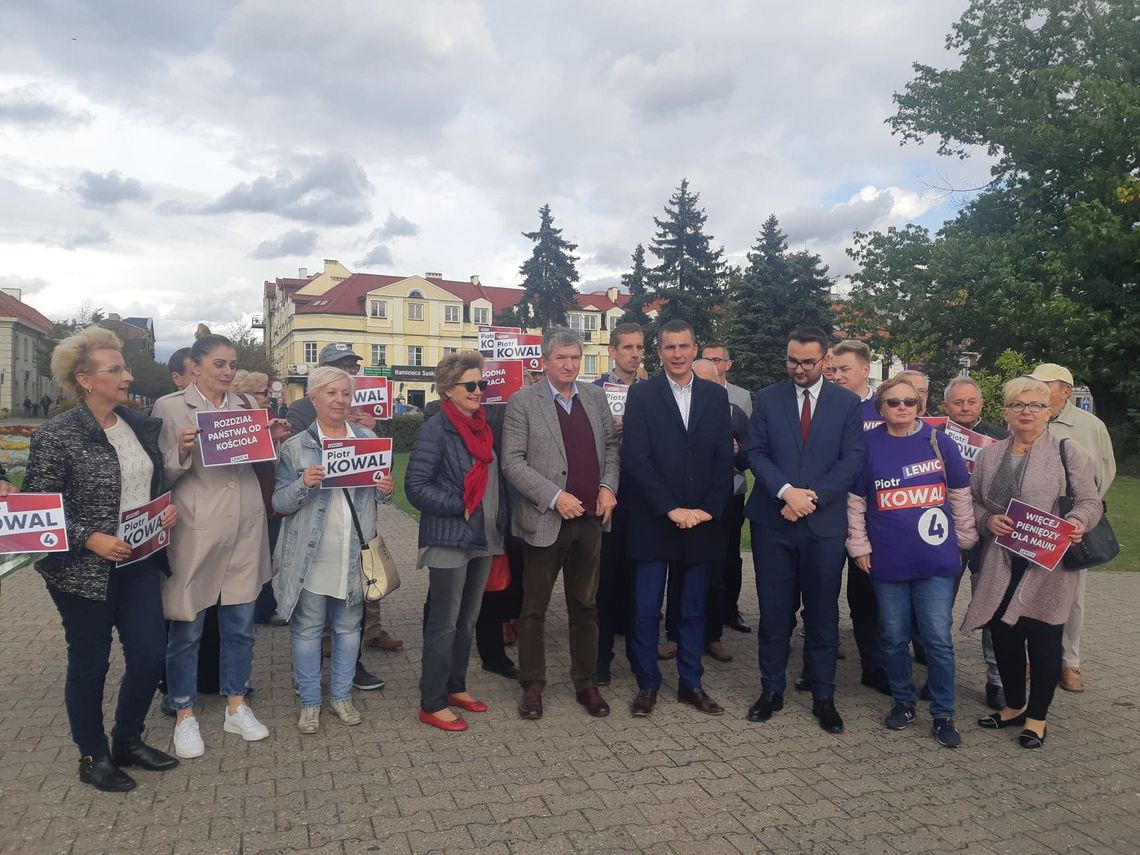 "Godna praca" i "Rozdział państwa od kościoła". Lewica przedstawiła kandydatów i hasła