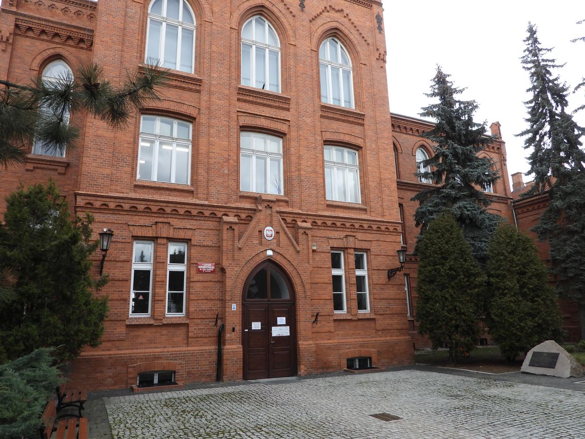 I LO i Technikum nr 4 "Złotymi Szkołami" Perspektyw. Wyróżniono także II LO, Długosza, III LO 
