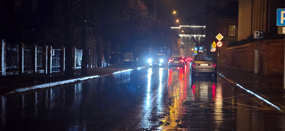 Gołoledź i oblodzenie nadciągają nad region. IMGW ostrzega także Włocławek