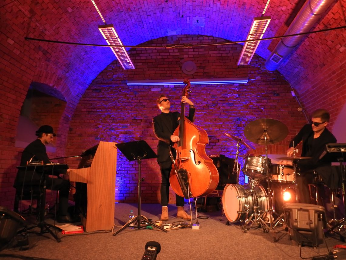 Jazz w Browarze B. Mateusz Gawęda Trio