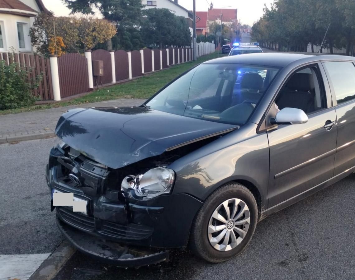 Kierujący Oplem nie udzielił pierwszeństwa i doprowadził do kolizji z Volkswagenem