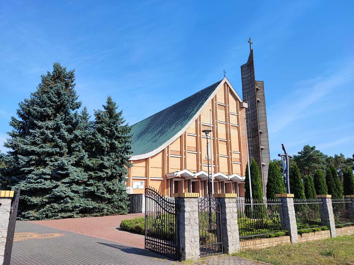 Kobieta zakłócała spokój w Kościele. Interweniowała policja Kobieta zakłócała spokój w Kościele. Interweniowała policja