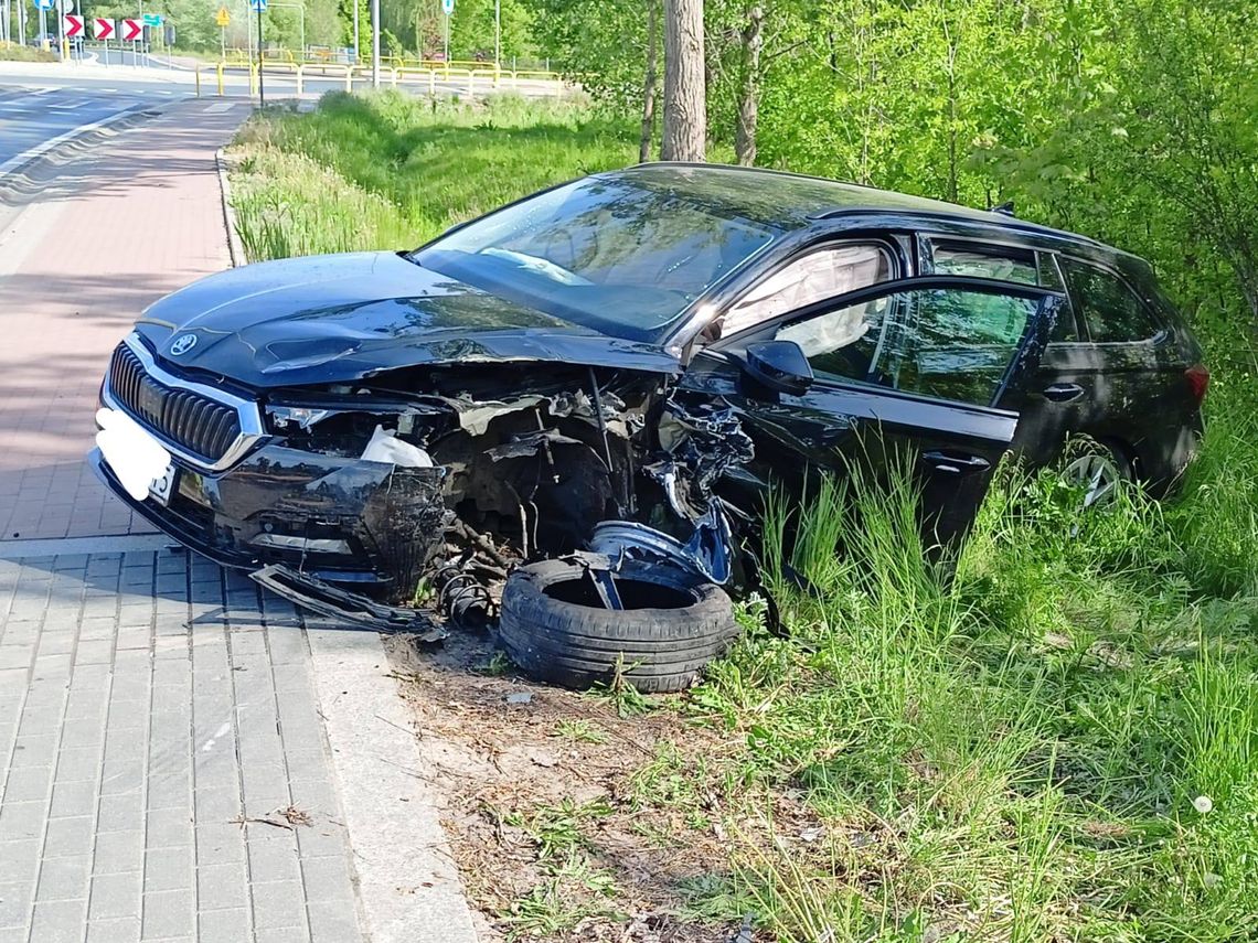 Kolejna kolizja w Szpetalu Górnym. Zderzyły się Skoda i Jaguar