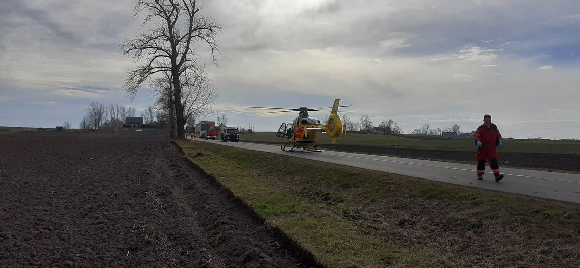 Kolejne zdarzenie drogowe w regionie. Służby reanimują mężczyznę