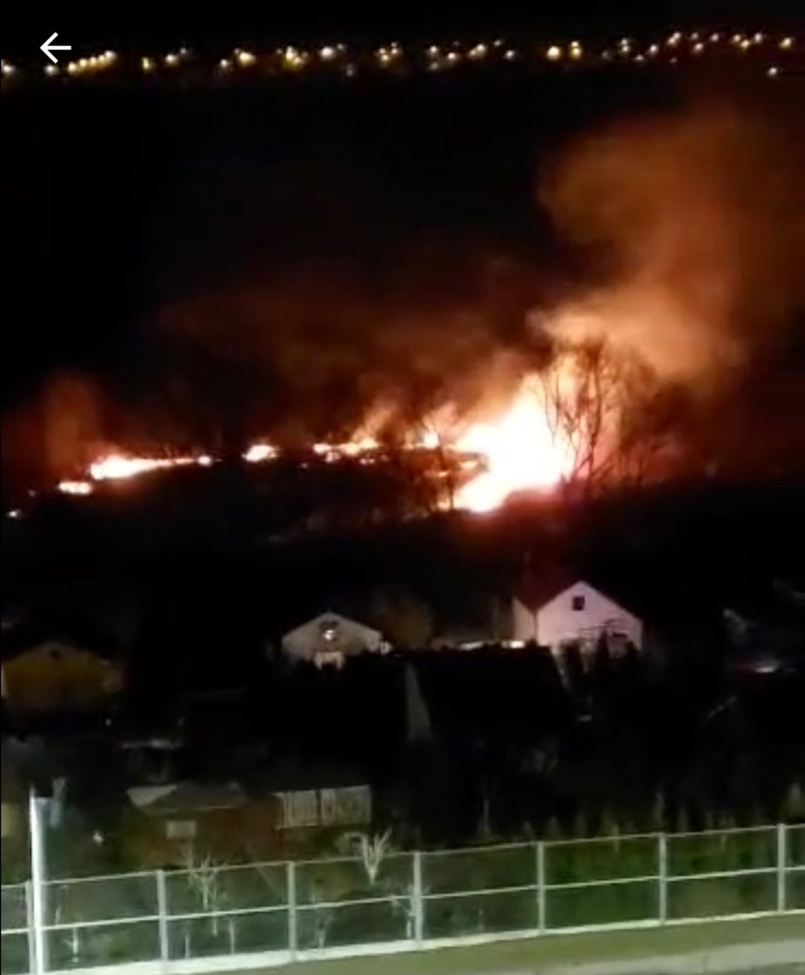 Kolejny pożar nad Wisłą, tym razem na wysokości ul. Toruńskiej
