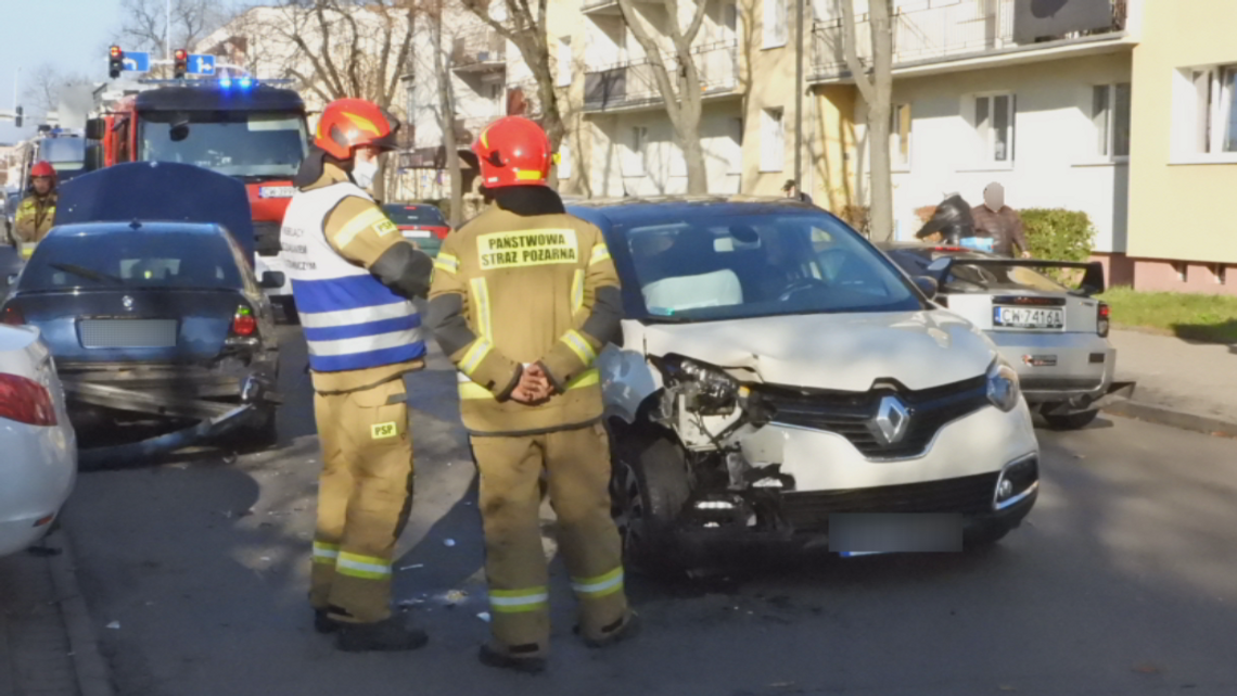 Kolizja BMW i Renault na al. Chopina