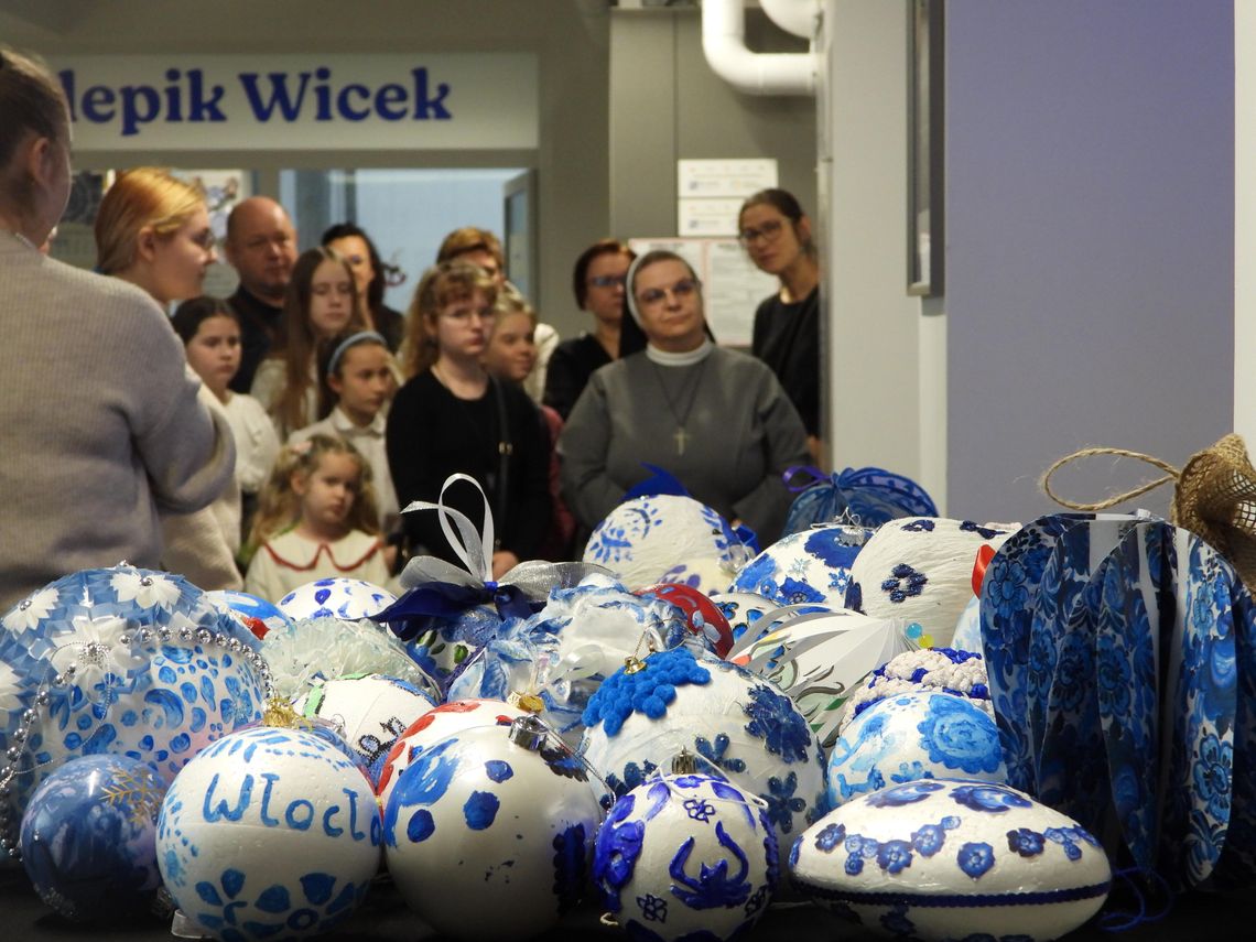 Konkurs na Fajansową bombkę bożonarodzeniową rozstrzygnięty