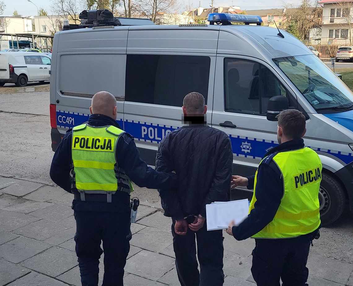 Kontrola drogowa w centrum Włocławka. 41-latek trafił prosto za kratki