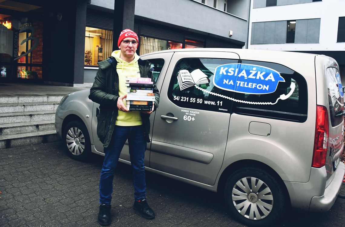 "Książka na telefon" w Miejskiej Bibliotece Publicznej