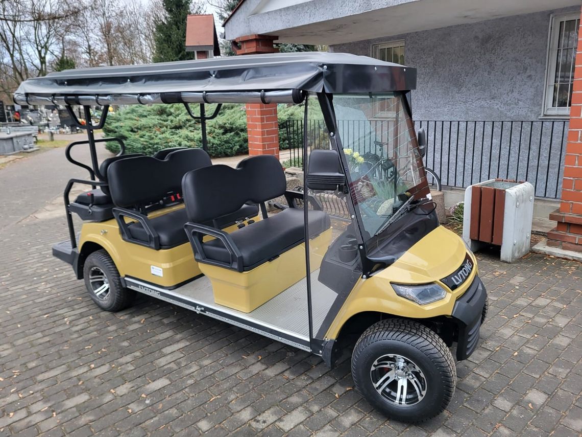 Melex ułatwi przemieszczenie się po cmentarzu osobom z niepełnosprawnością