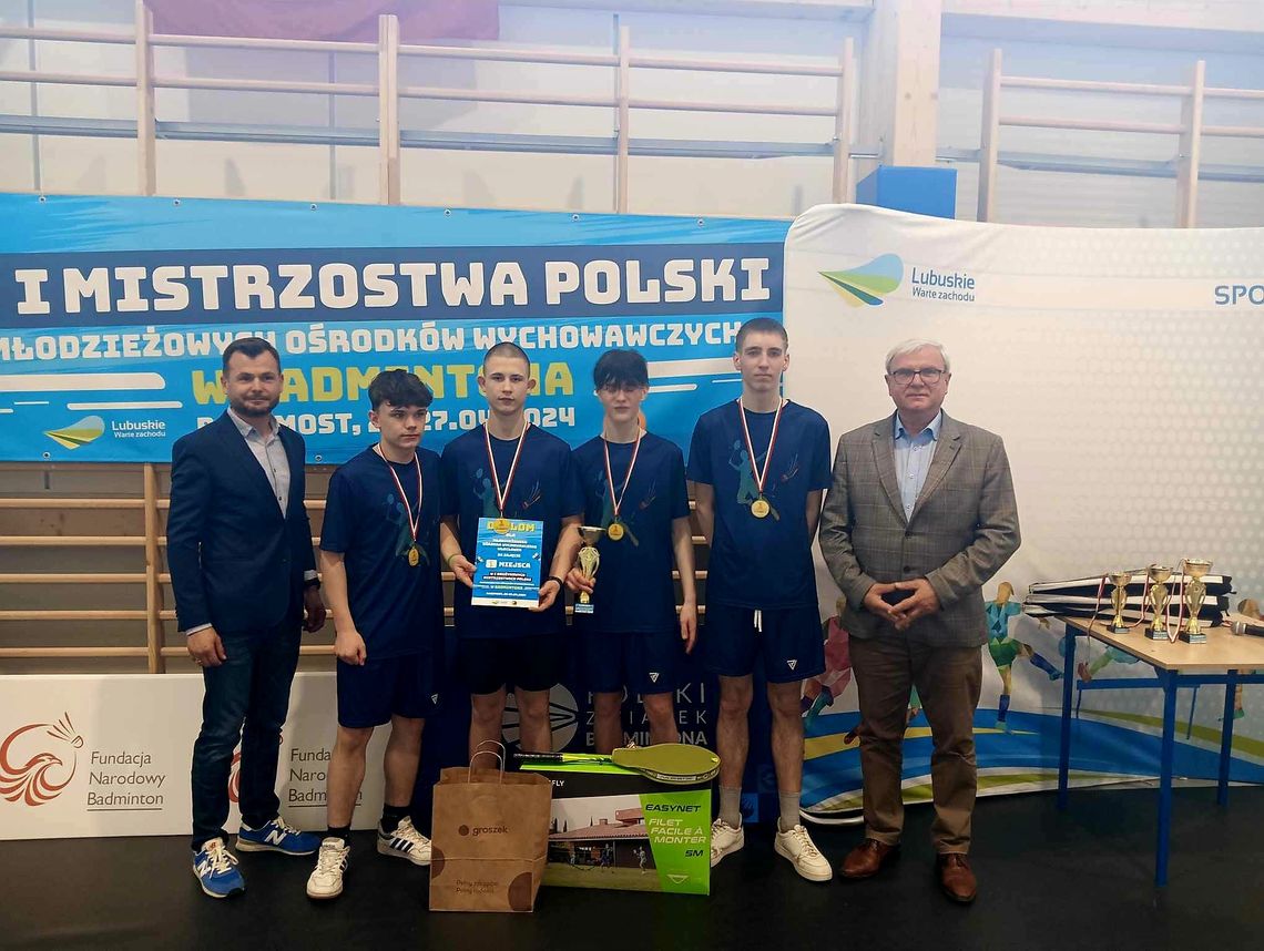 Młodzi badmintoniści z Włocławka mistrzami Polski!