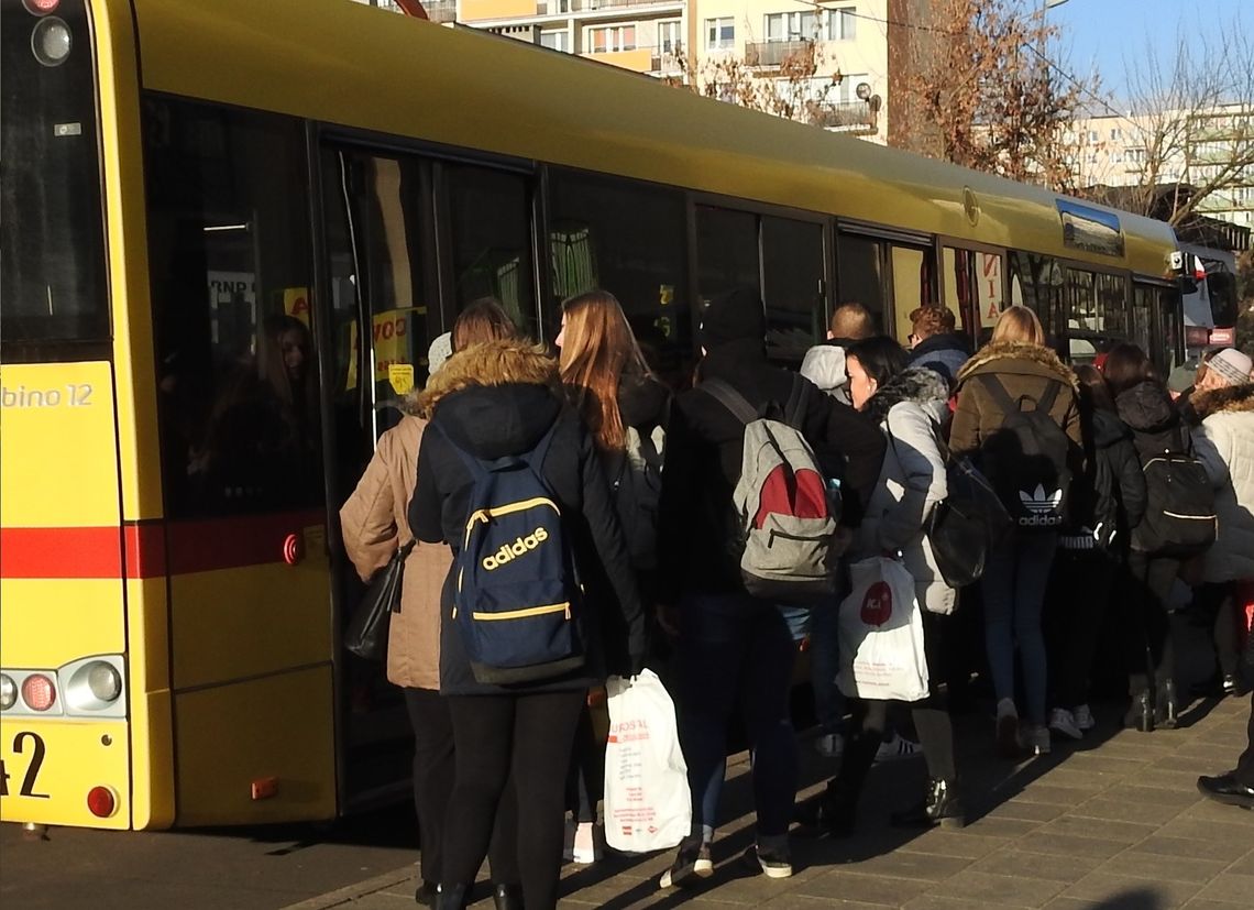 MPK zawiesza kursy autobusów szkolnych do 9 stycznia