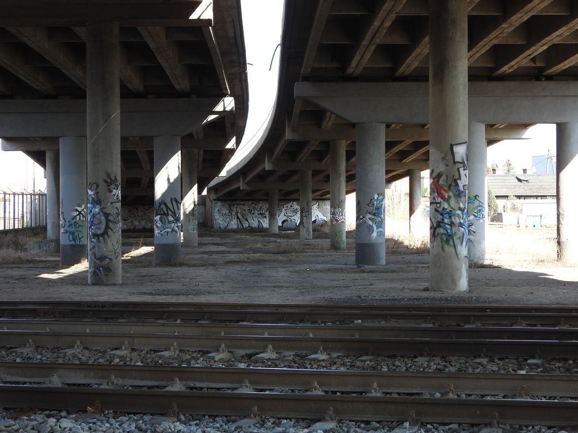 Na ul. Nowomiejskiej znaleziono zwłoki 34-latka