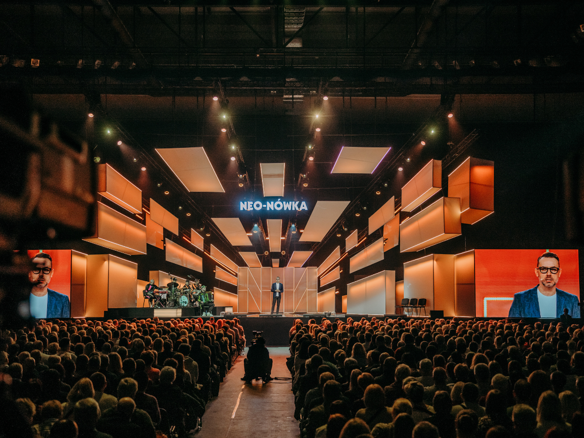 Neo-Nówka wystąpi we Włocławku! Już 20 marca w Hali Mistrzów szykuje się wieczór pełen śmiechu Neo-Nówka wystąpi we Włocławku! Już 20 marca w Hali Mistrzów szykuje się wieczór pełen śmiechu