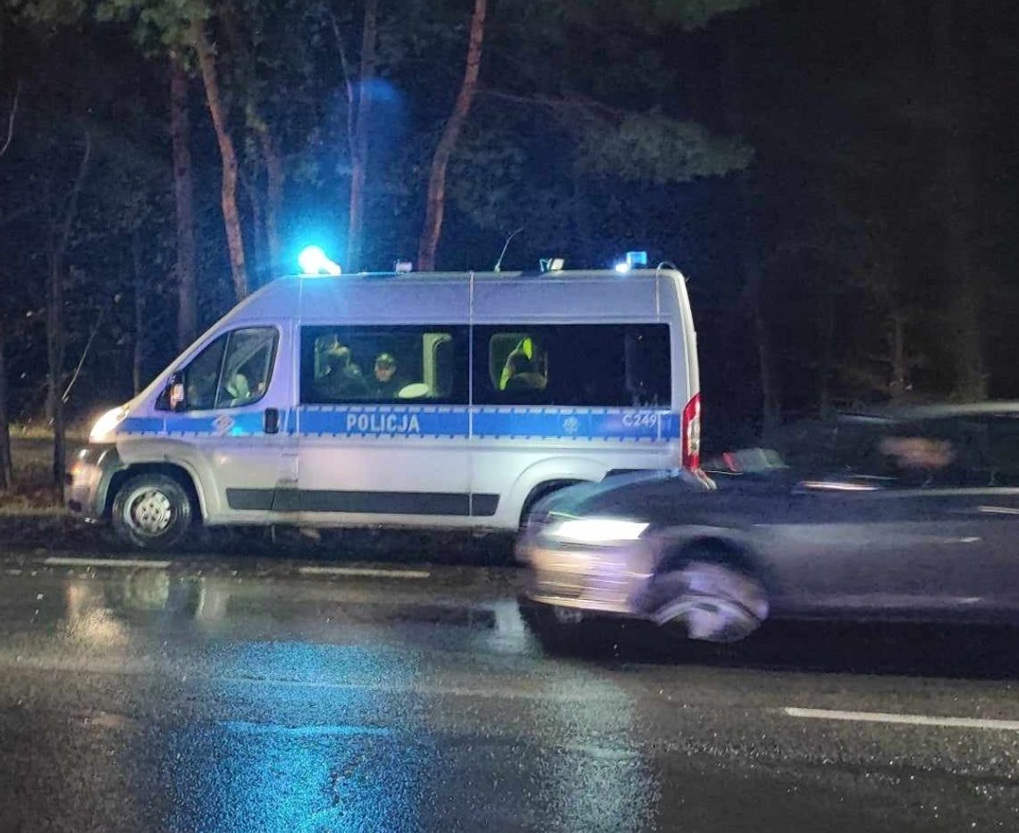 Nocna akcja Policji na DK 91. Kierowca był nietrzeźwy