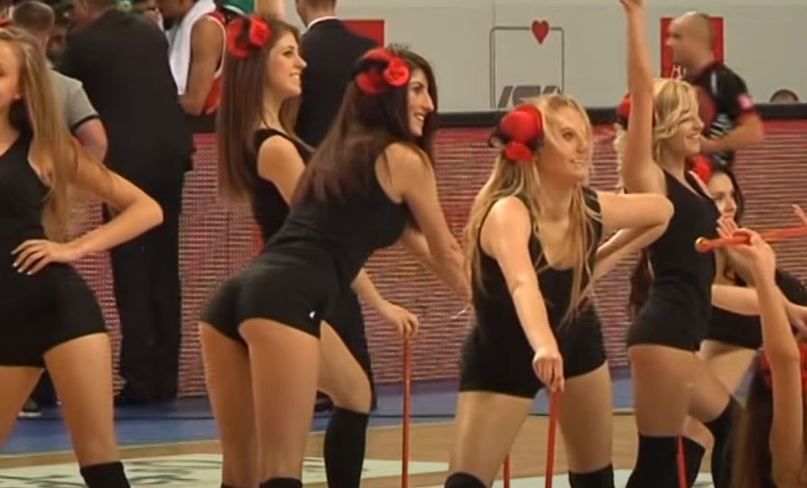 Nowy zespół cheerleaderek na meczach Anwilu. Na parkiet wybiegną tancerki z Dynamite Dance Studio