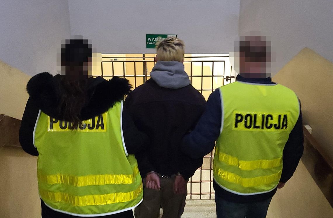 „Odbierak” odpowie za oszustwo „na policjanta”, a jego kierowca za paserstwo